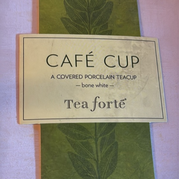 Tea Forté Gift Set NIB NWT/ Bone white covered porcelain cup & Warming Joy tea - Picture 2 of 8